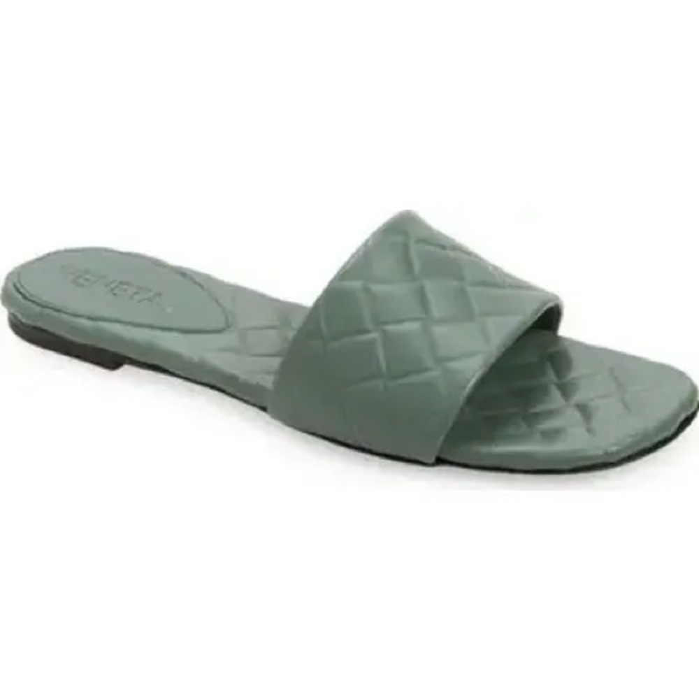 SOLD! - Bottega veneta quilted slip on sandals flats